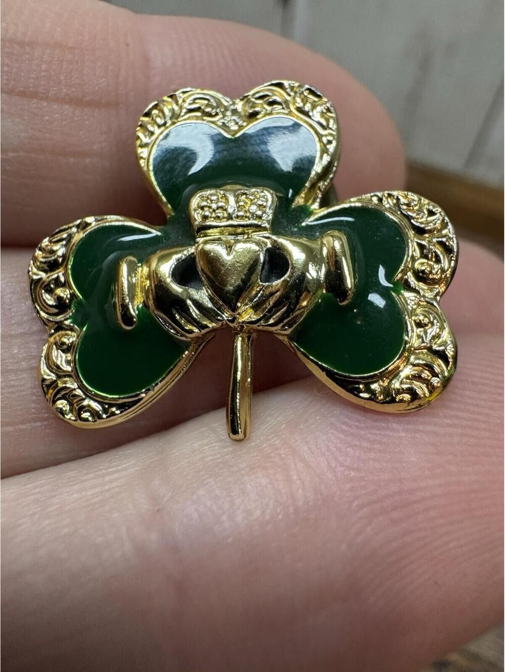 Vintage Ireland Green Shamrock Pin Brooch Claddagh Gold Tone  Enamel